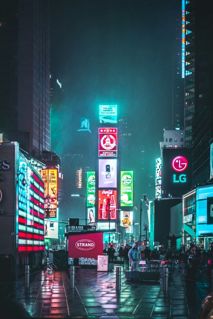Mastering the First Impression: Your intriguing post title goes here Neon Square.